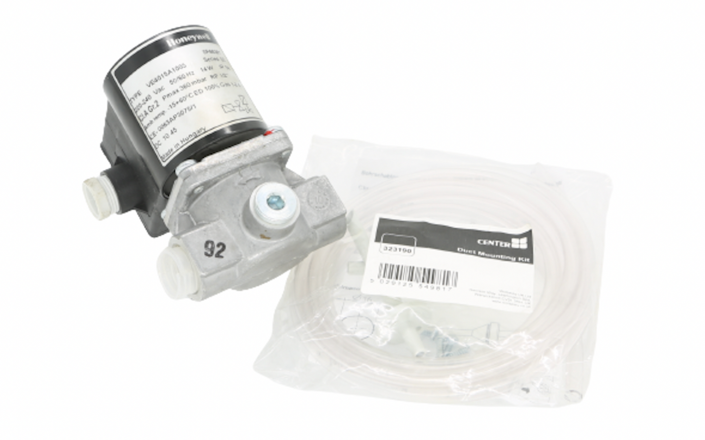 HONEYWELL VE4015A1005 1/2" BSP GAS SOLENOID VALVE 230V - NEW