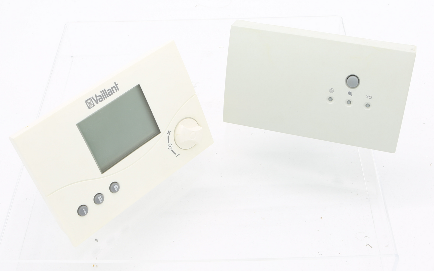 Vaillant VRT340F wireless programmable roomstat and receiver 0020018257